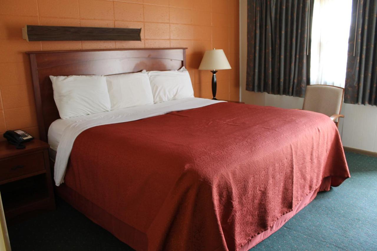Motel Reedsburg Eksteriør billede